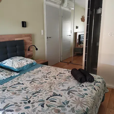 Maison Au Calme Au Centre De Et Proche Du *